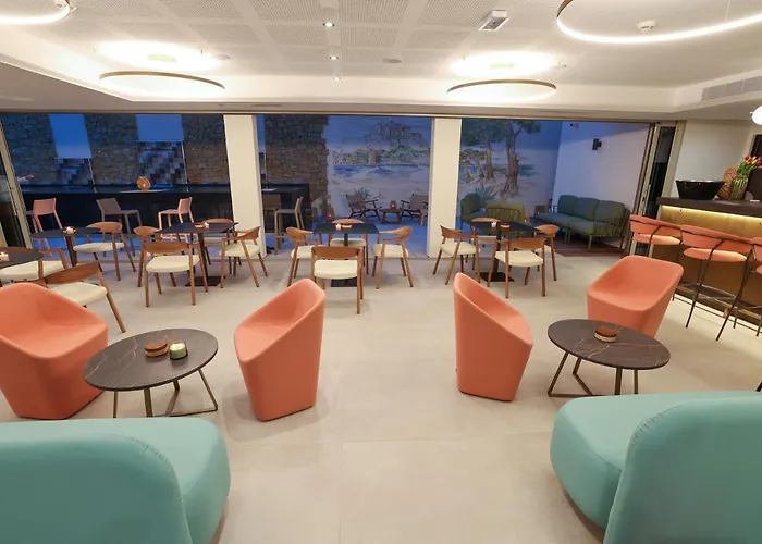 Maria Hotel 4*